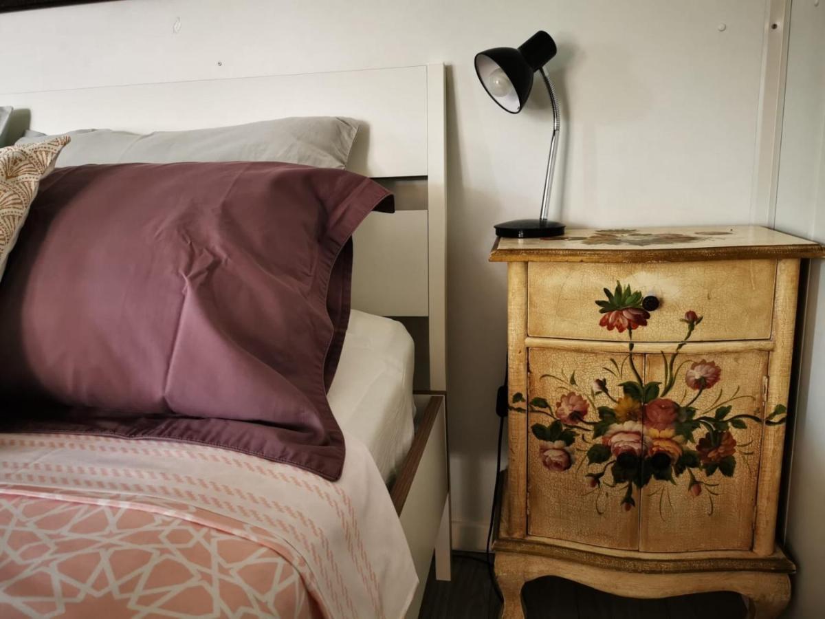 Studio Apartment Rosemary روفينج المظهر الخارجي الصورة