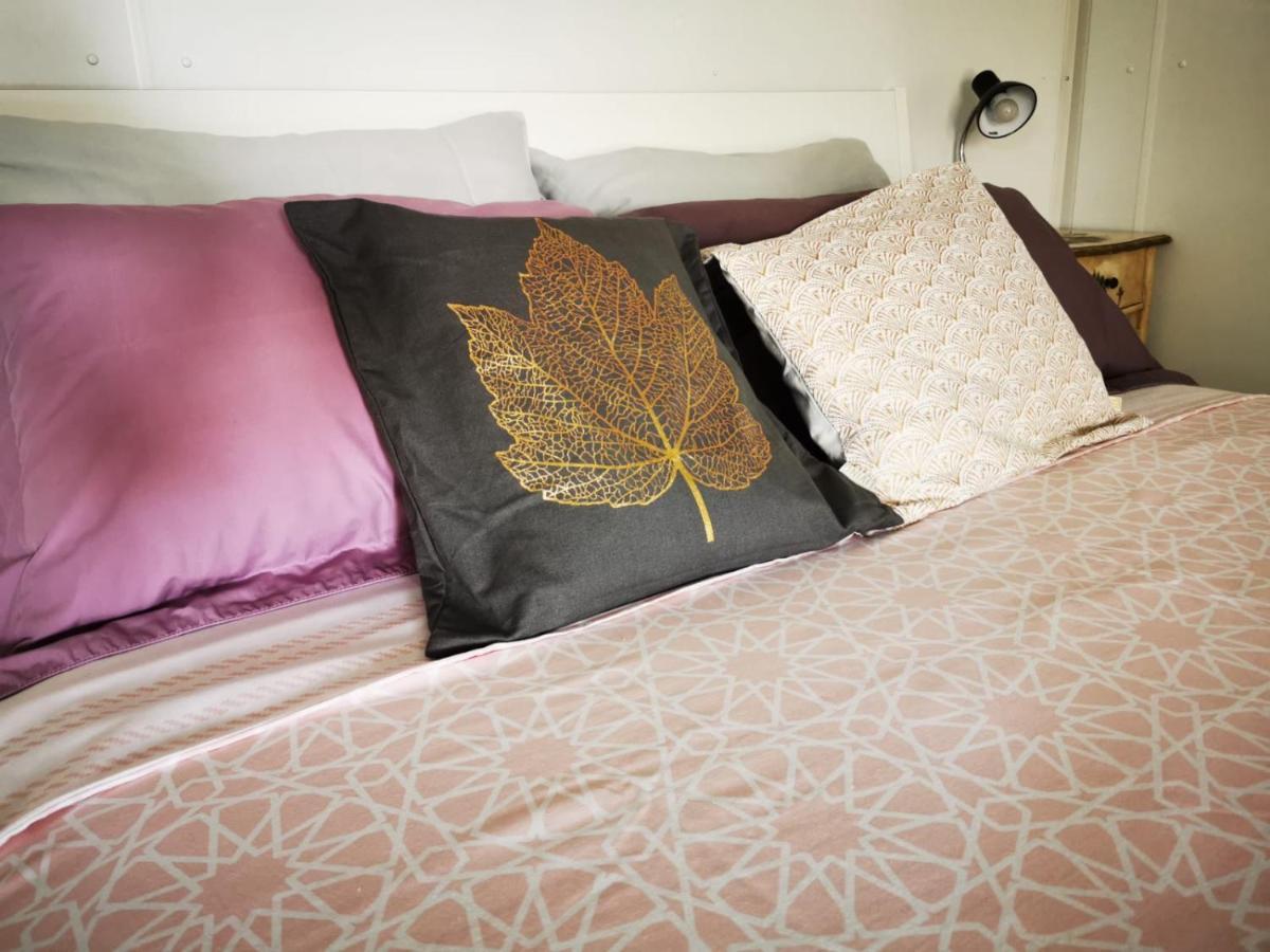 Studio Apartment Rosemary روفينج المظهر الخارجي الصورة