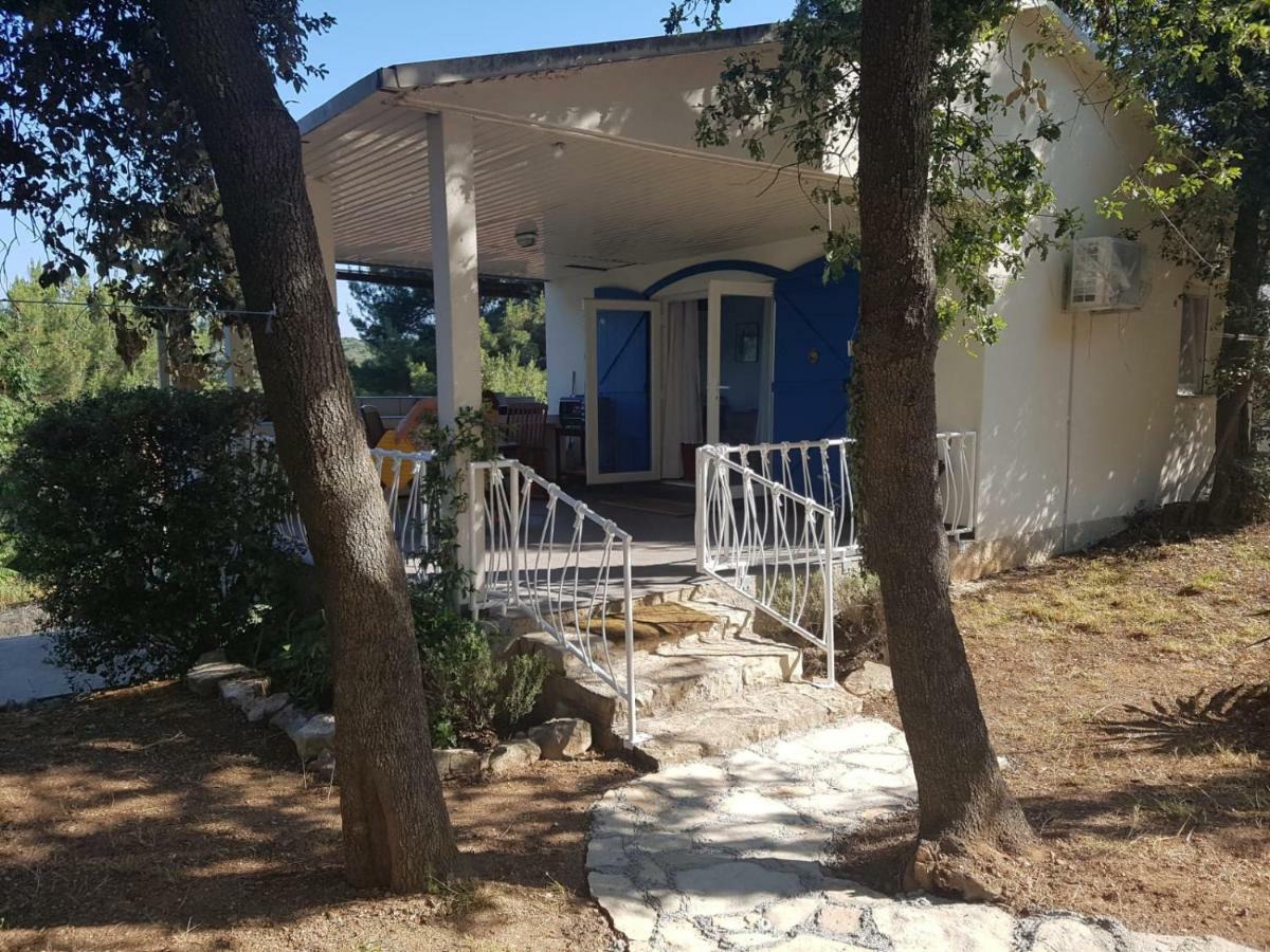 Studio Apartment Rosemary روفينج المظهر الخارجي الصورة