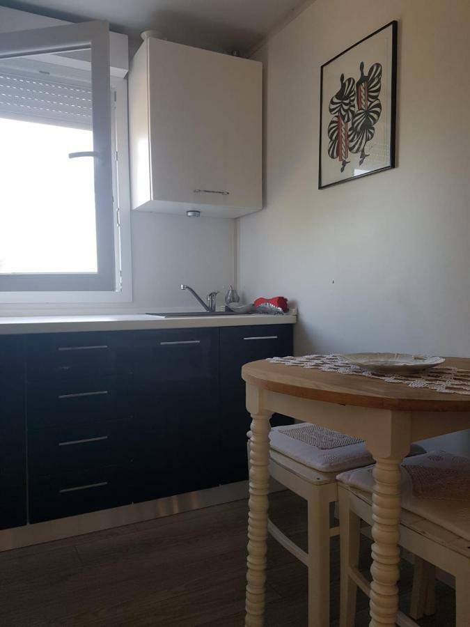 Studio Apartment Rosemary روفينج المظهر الخارجي الصورة